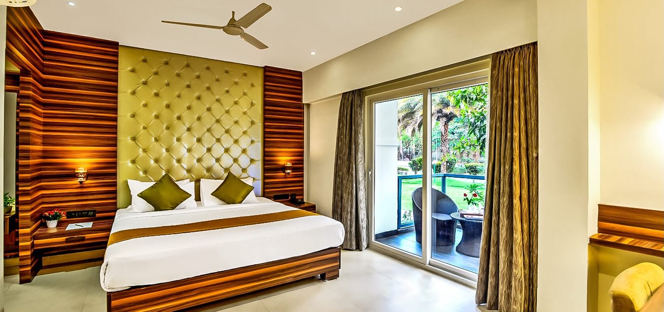 Three Bed Room at Shri Mahakaleshwar Bhakta Niwas